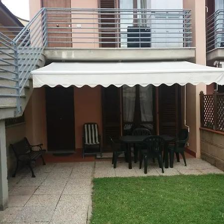 Semesterbostad La Corte Degli Aranci *